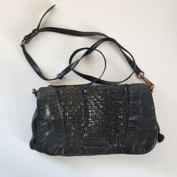 Liebeskind Berlin Sheep Leather Woven Shoulder Bag Crossbody Purse Black Boho - Picture 1 of 13